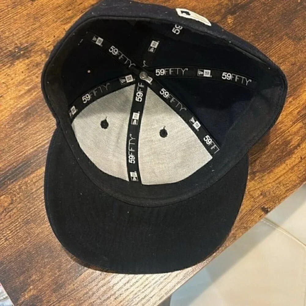 New York Yankes navy cap baseball hat new era size 7 5/8